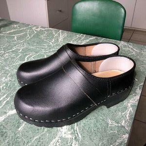 Handmade leather Dutch clogs new size 42